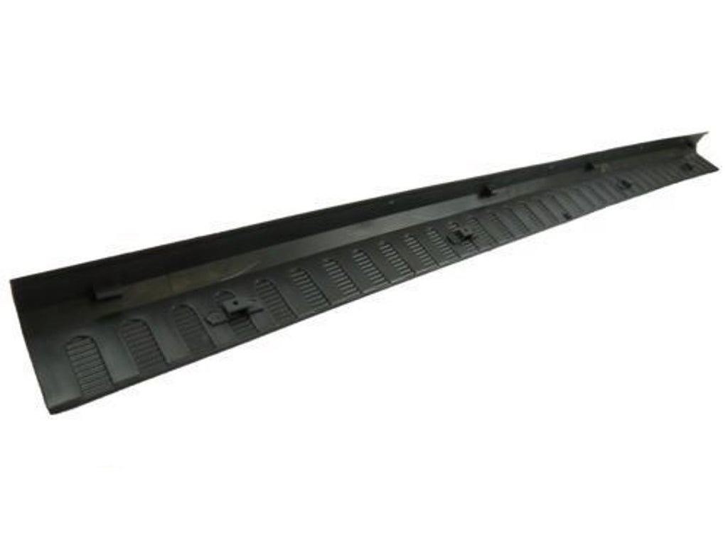 Ford Transit Connect Van Rear Back Centre Bumper Trim Pad 2002 - 2013 Upper