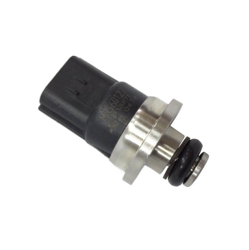 Mitsubishi Carisma Galant Lancer Montero Fuel Rail Pressure Sensor Mr560127