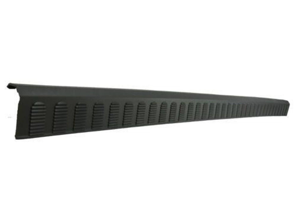 Ford Transit Connect Van Rear Back Centre Bumper Trim Pad 2002 - 2013 Upper