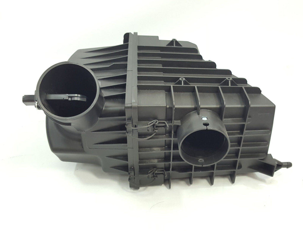 Ford Transit Mk8 Air Box 2.2L Rwd 2011 On Diesel With Maf Sensor 1824836