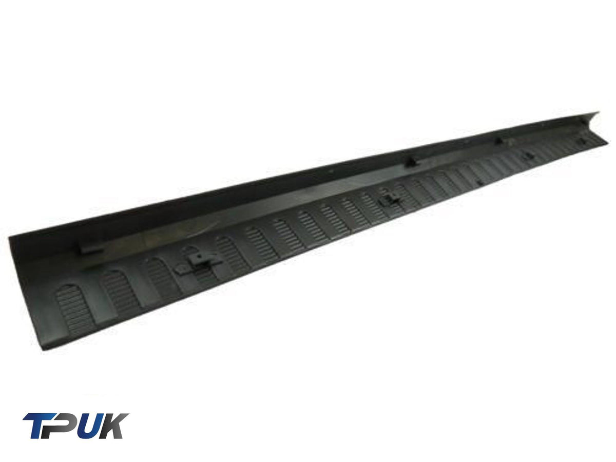 Ford Transit Connect Van Rear Back Centre Bumper Trim Pad 2002 - 2013 Upper