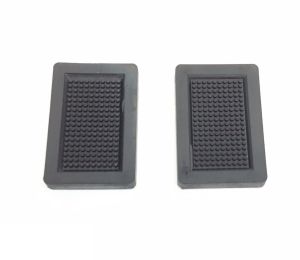 TRANSIT PEDAL PAD RUBBER 85 - 00 (PAIR) RUBBERS PADS SQUARE TYPE MK3 MK4 MK5