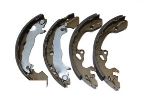 FORD MONDEO MK1 MK2 REAR BRAKE SHOES 1992 -2000 1.6 1.8 1.8 DIESEL ONLY