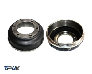 A Pair Of Ford Transit Brake Drums 2.4 Rwd 2000 - 2006 Double Rear Wheel 6 Stud